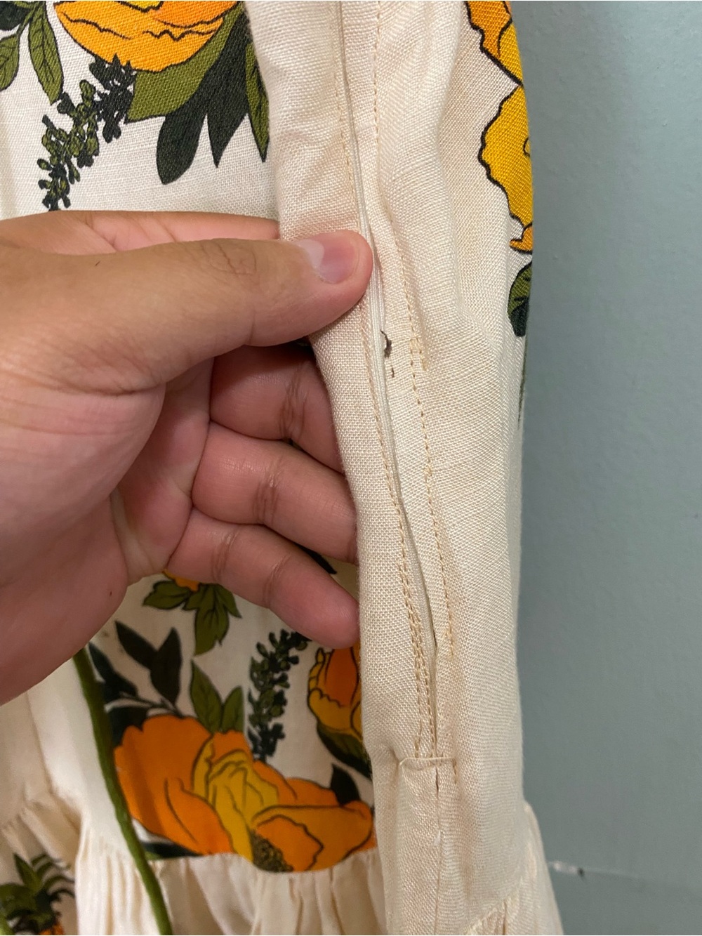 FARM Rio Cream Maxi Dress with Bold Yellow Floral Print - Picture 6 of 10